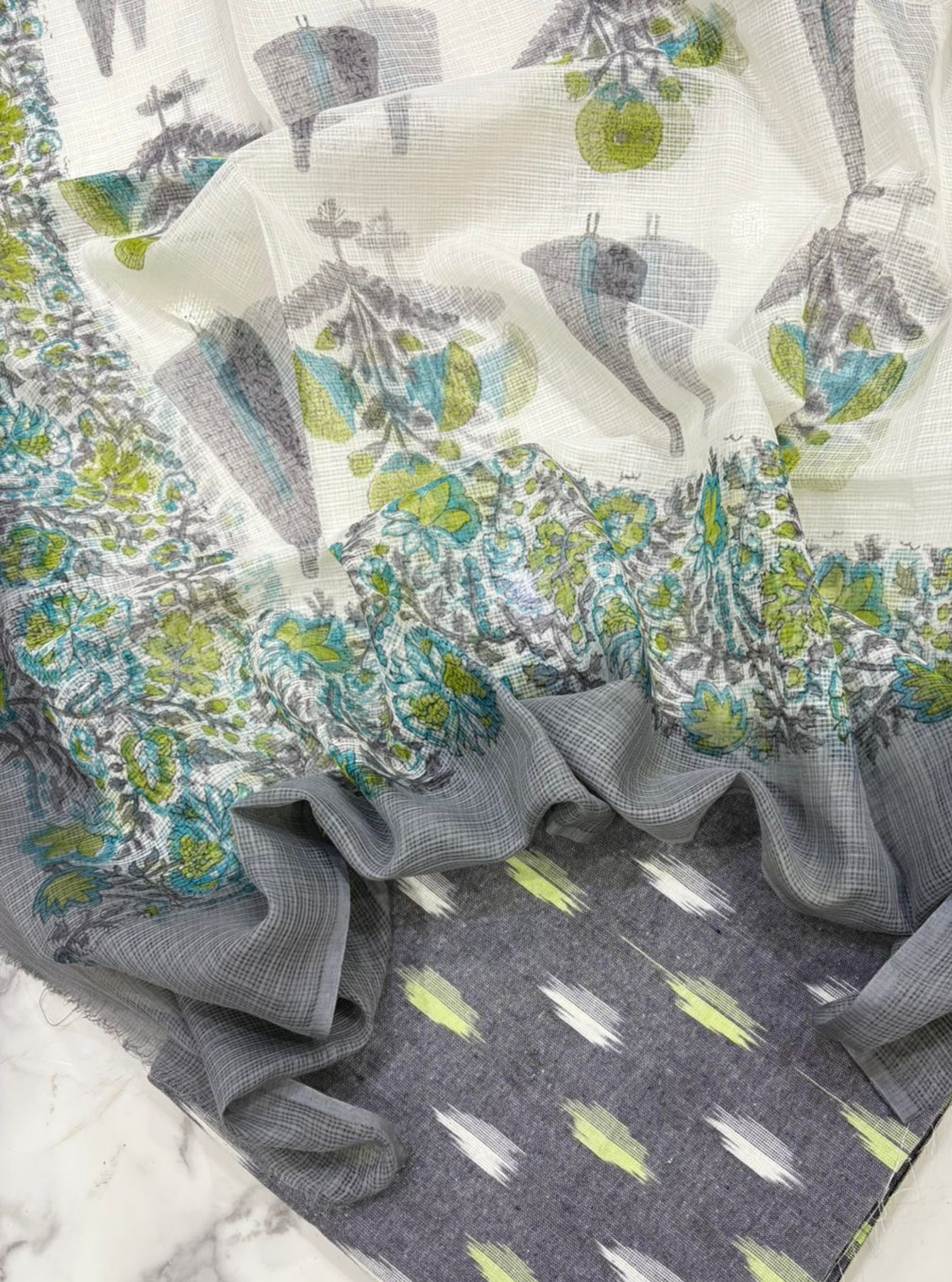 Grey Ikkat Kurta with Kotadoriya Dupatta