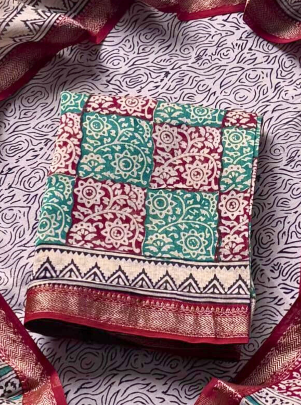 Gulzar – Handblocked Maheshwari Silk Suit Set