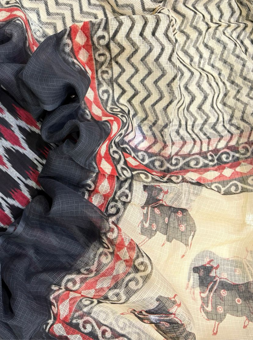 Pichwai Grace – Black Ikat Kurta with Kota Doriya Dupatta