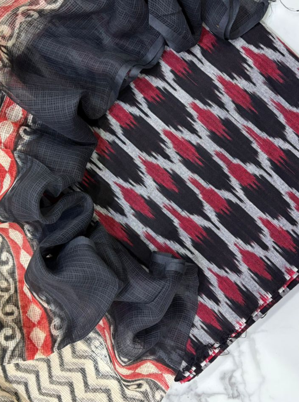 Pichwai Grace – Black Ikat Kurta with Kota Doriya Dupatta