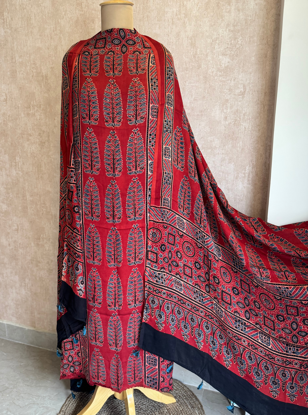 Rooh-e-ajrakh Modal silk suit set