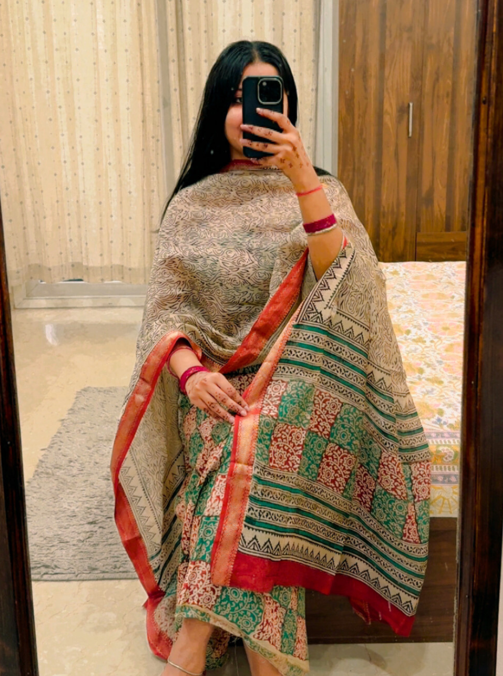 Gulzar – Handblocked Maheshwari Silk Suit Set