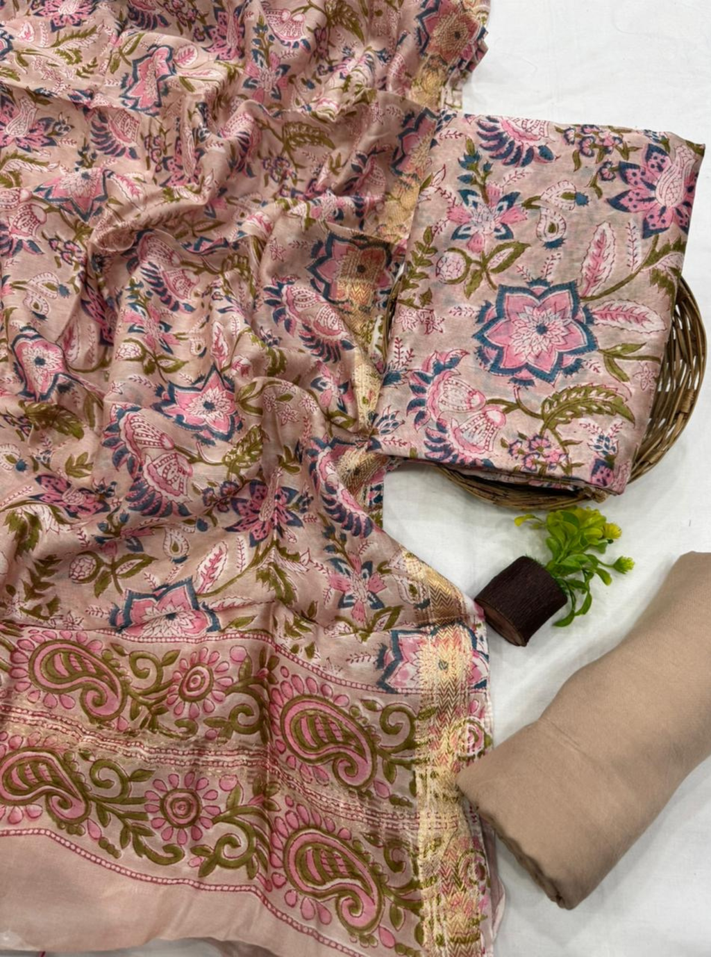 Gulabi Kashish Maheshwari Handblock Suit Set