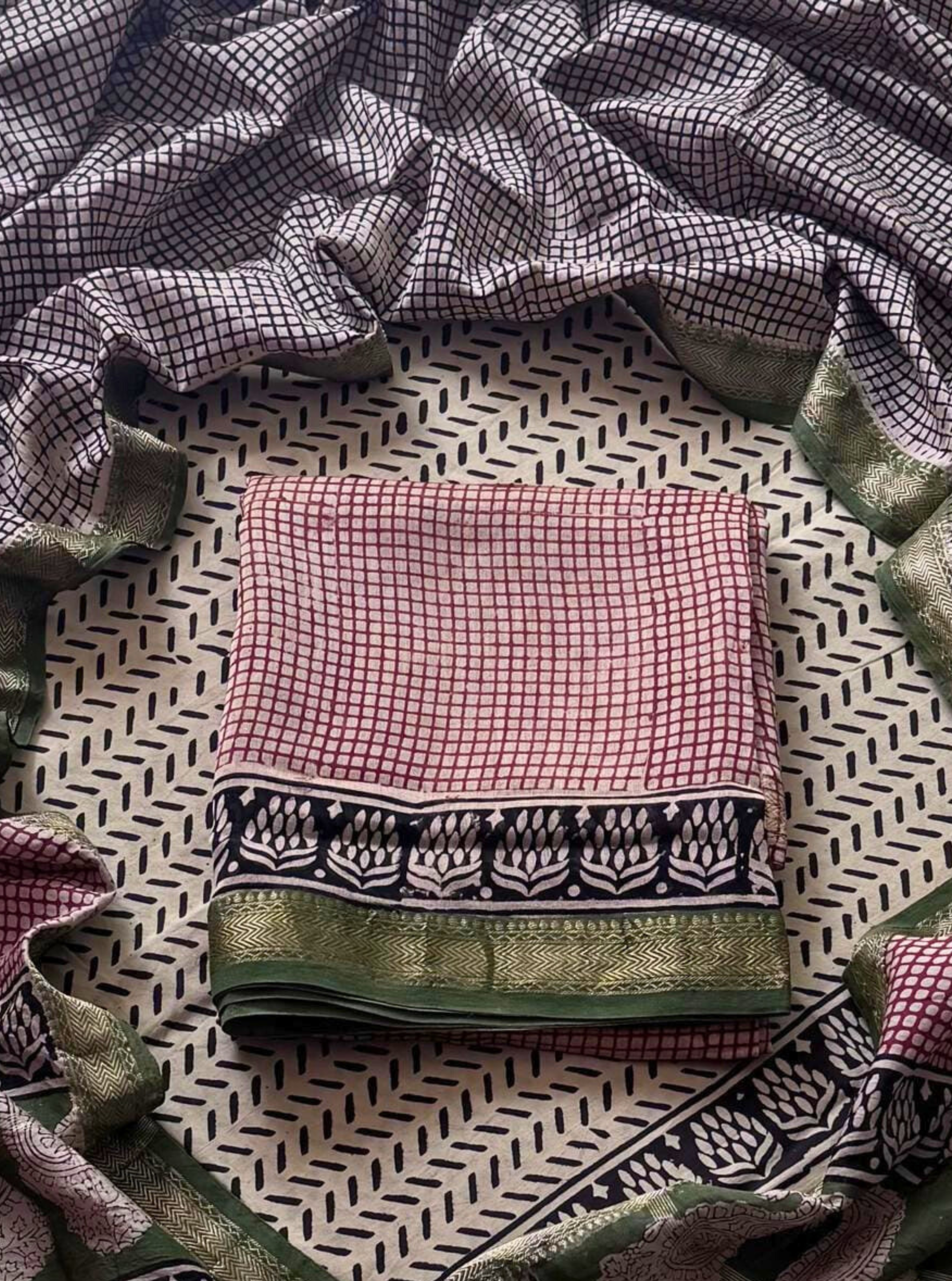 Classic Handcrafted Maheshwari Silk 3-Piece Suit Set